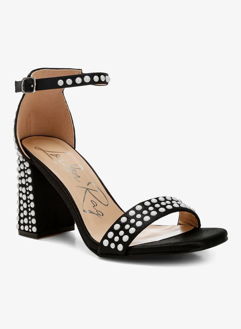 لندن راج صندل ساتان مزخرف باللون الأسود