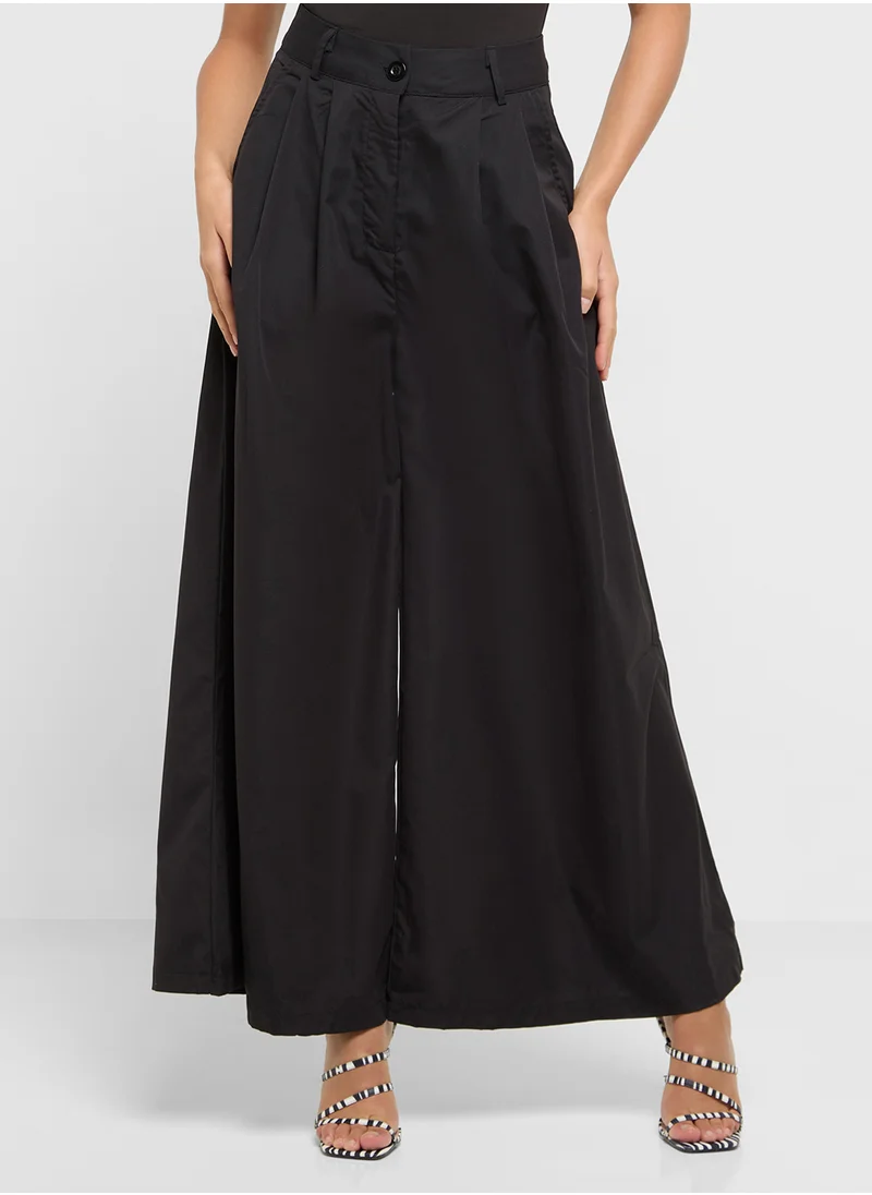 ايلا Wide Leg Pants