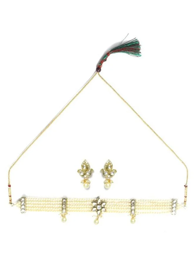 برياسي Elegant Women , Green Alloy Jewellery Set with pattern and secured with closure and styled in ideal for Ethnic moments — exude elegance in every glance.