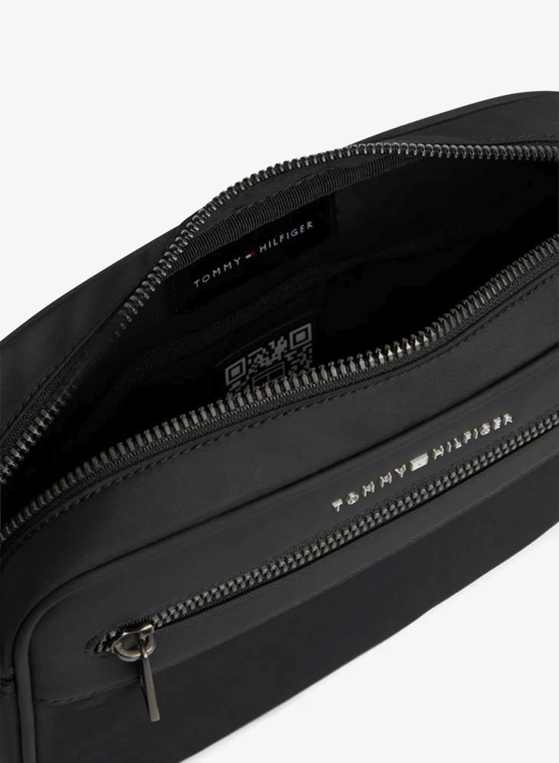 Tommy Hilfiger Black Metal Logo Crossbody Reporter Bag for Men | Best Price UAE
