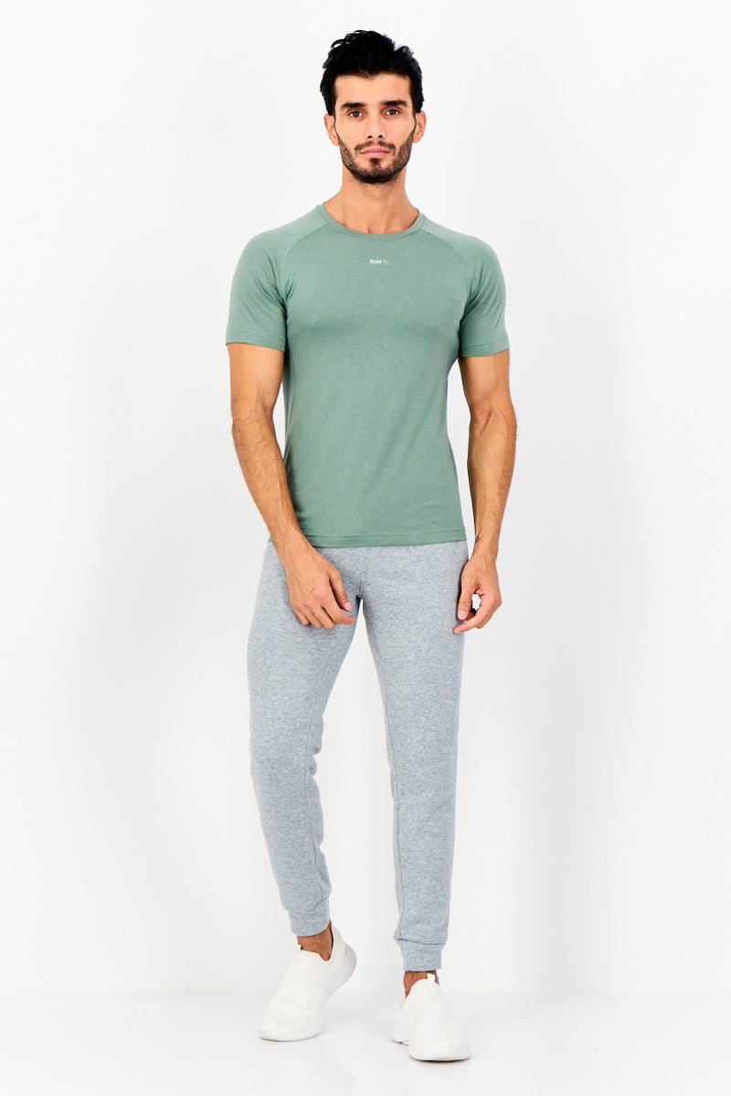 PUMA تي شيرت رياضي للرجال بأكمام قصيرة مناسب للجري، أخضر مريمي - Image 4