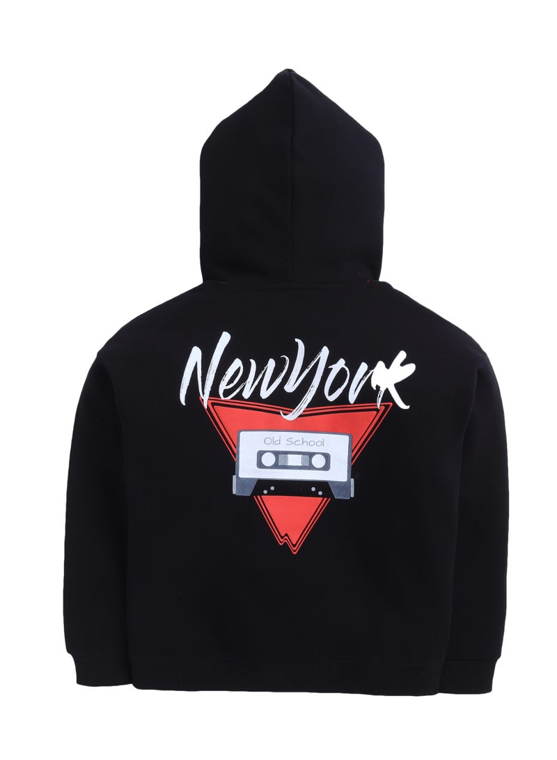 فكتور اند جين سويت شيرت بغطاء رأس مطبوع عليه نيويورك كاسيت للأولاد باللون الأسود - Image 5