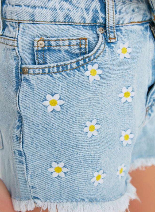trendyol Blue Embroidered Denim Beach Shorts  - Image 5