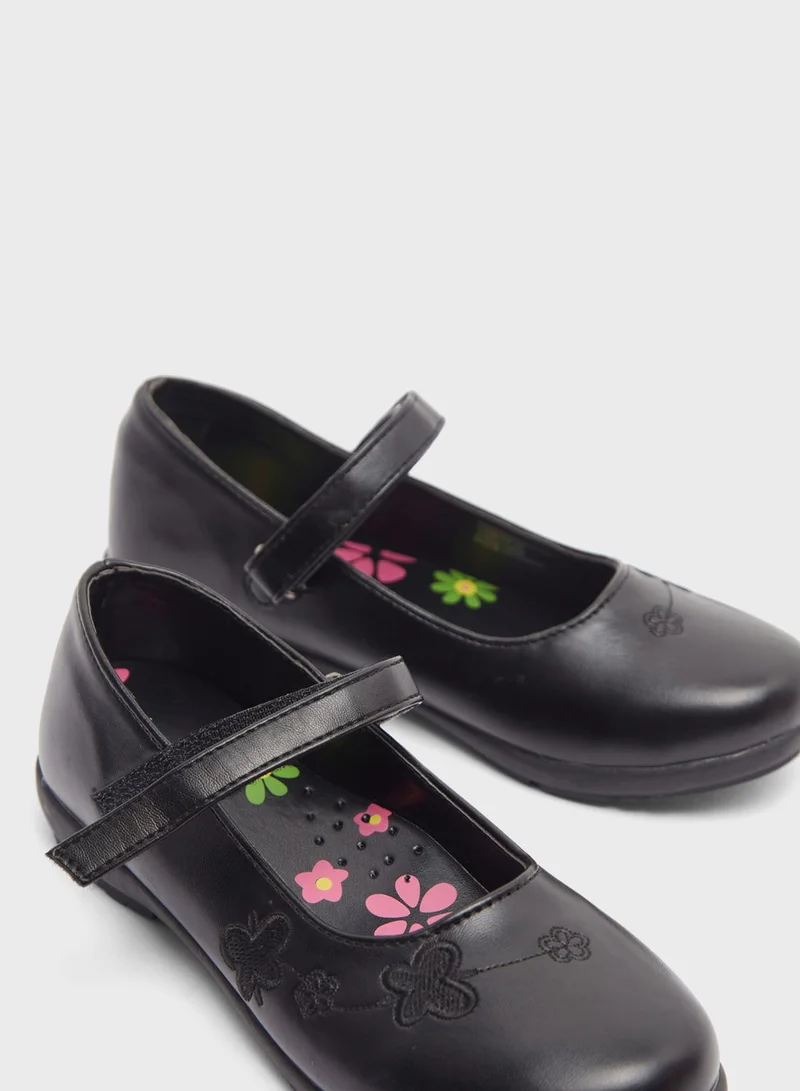 shoexpress Kids Floral Slip On