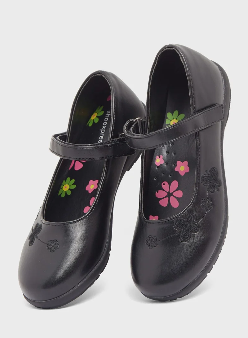 shoexpress Kids Floral Slip On