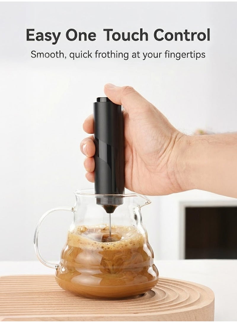 عالم المطبخ خفاق حليب محمول كهربائي - يعمل ببطاريتين AA مع رأس ستانلس ستيل 304 للقهوة واللاتيه والكابتشينو والماتشا والمشروبات الساخنة - أسود - Image 2