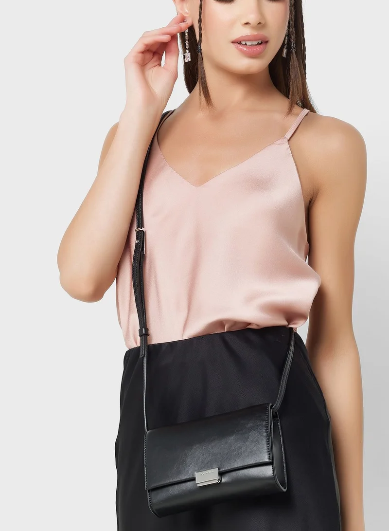 CALVIN KLEIN Archive Hardware Crossbody