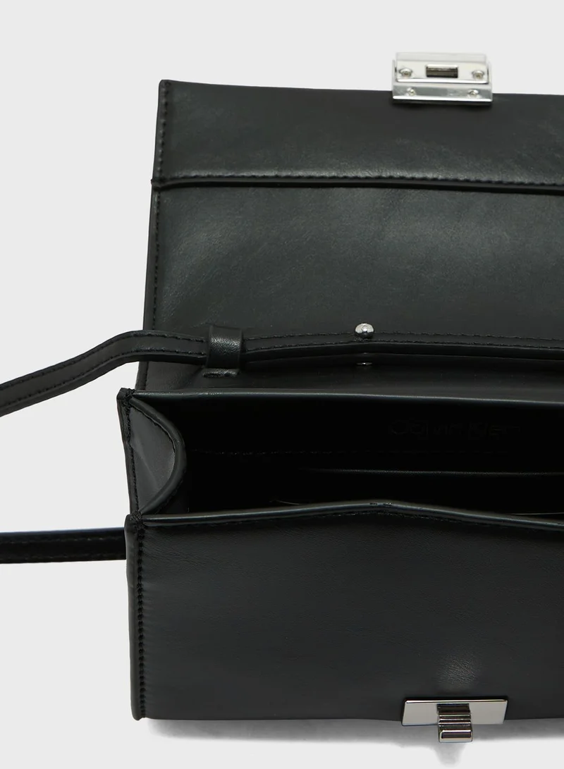 CALVIN KLEIN Archive Hardware Crossbody