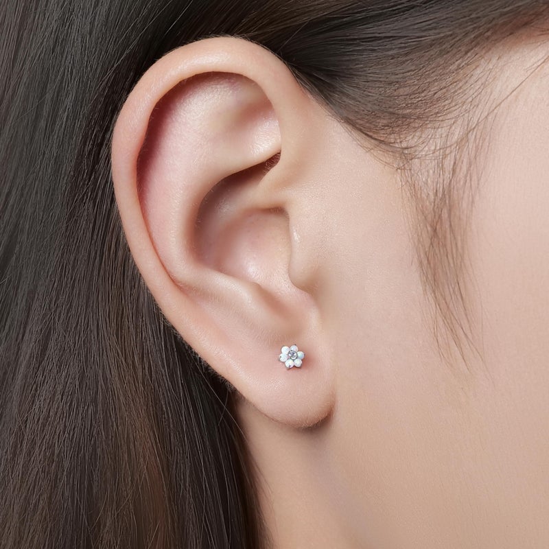 limerencia 18G Titanium Body Piercing Jewelry, 2PC Hypoallergenic Internally Threaded Flat Back Stud Earrings for Tragus/Nose/Helix/Conch/Lip/Labret/Cartilage Earrings for Women Men(Silver,Flower) - Image 2