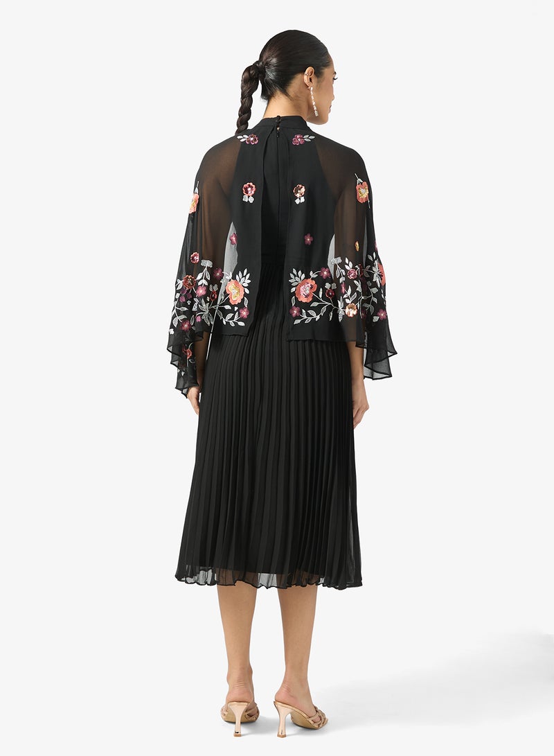 فروك اند فرل فستان مزين بتفاصيل شبكية بأكمام كاملة - Image 2