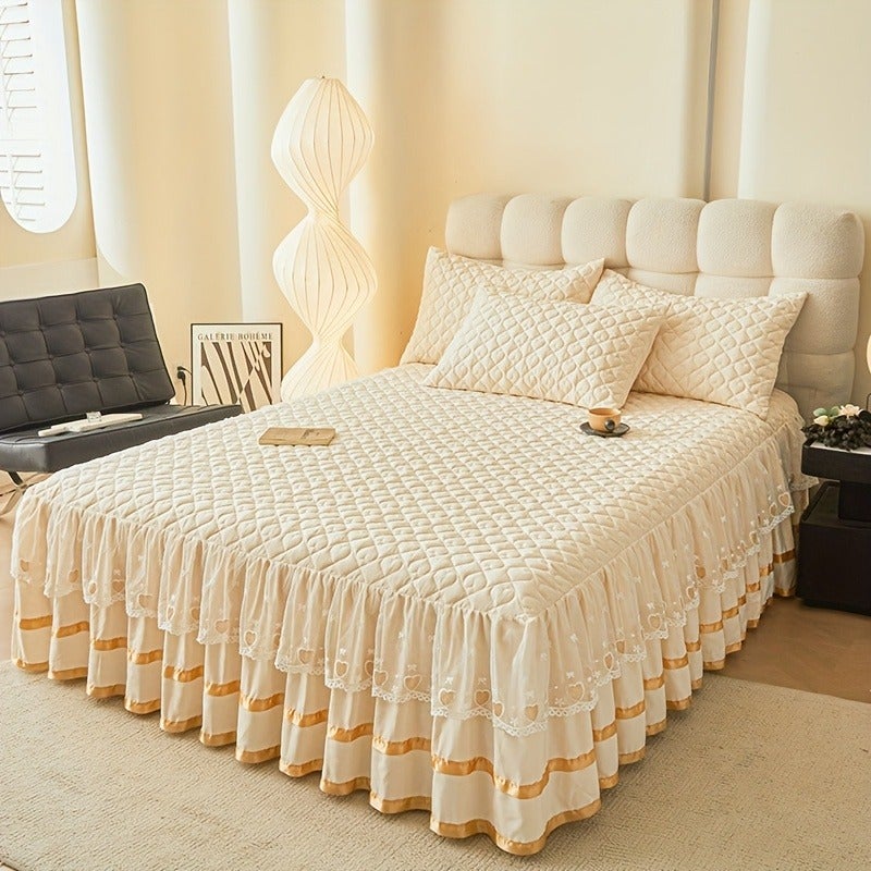 3pcs Set High-End Luxurious Quilted -Lined Lace Trim Bed Skirt Set: Bed Skirt *1 + Pillowcases *2. Skin-friendly, Breathable, Soft, and Comfortable Bed Skirt. Thickened and Warm Bedding for Autumn and Winter. Non-slip Mattress Protector, Solid Color - Image 2