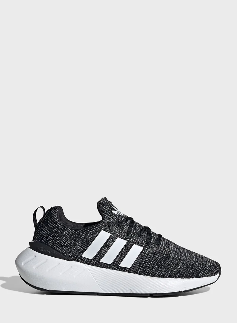 adidas Originals Youth Swift Run 22