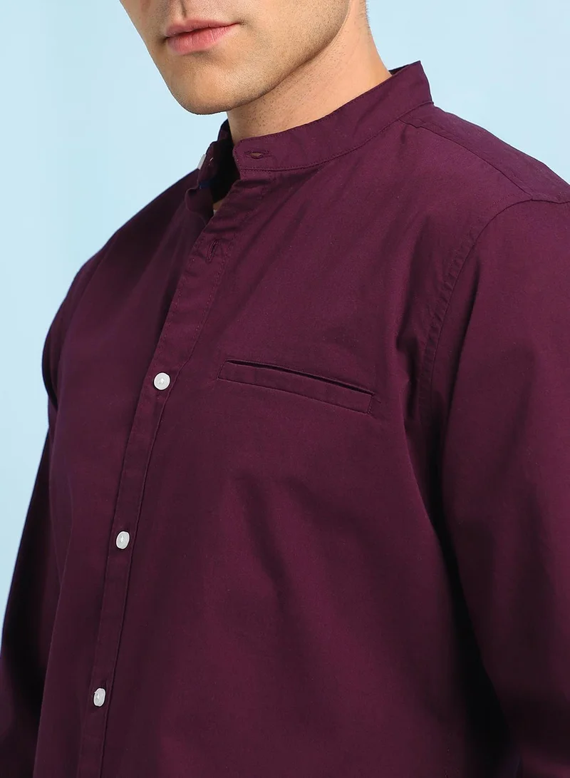 Dennis Lingo Men's Purple 100% Cotton Solid Button Down Regular Fit Shirt