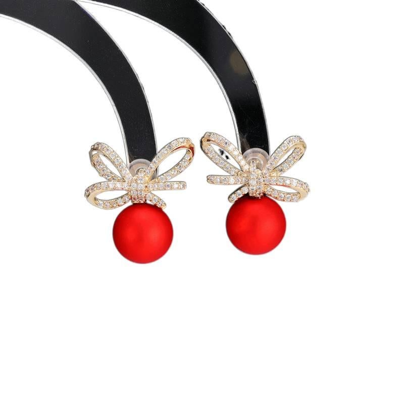 Pearl Earrings with Lightweight Huggie Profile for Daily Wear and Elegant Styling - Senko Aura - Image 2