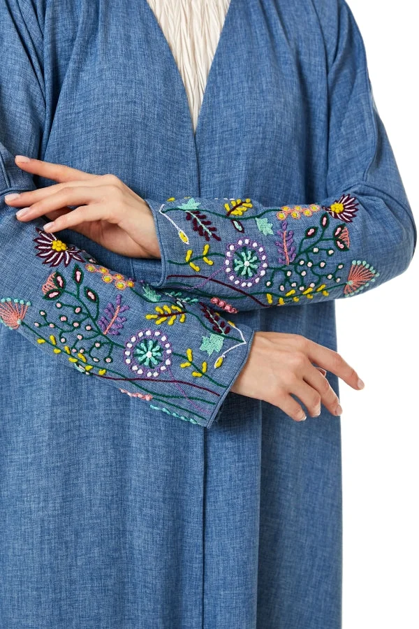 مويستريت عباية مفتوحة مطرزة