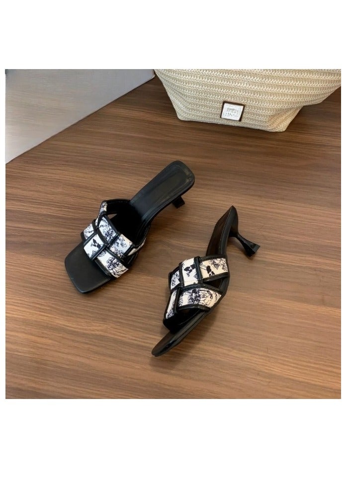 Temperament French Style Cat And Slipper - Image 2