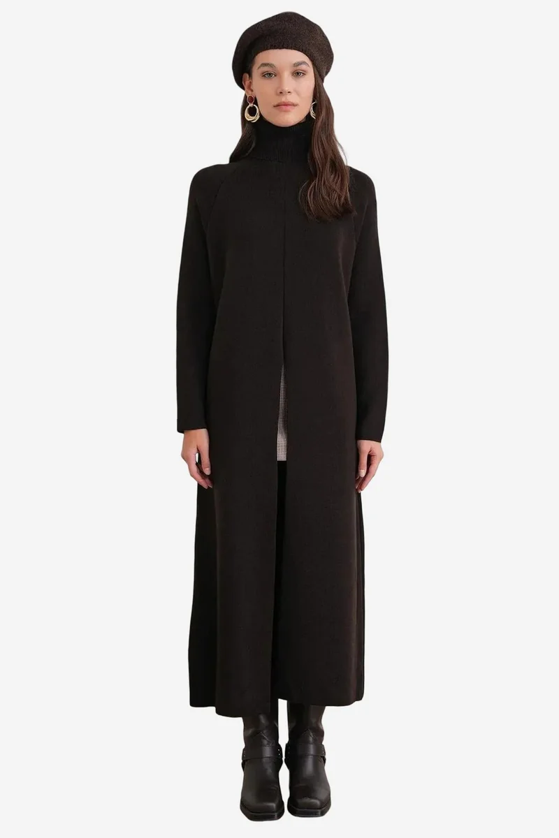 Mixray MIXRAY Turtleneck Knit Maxi Dress with Slit