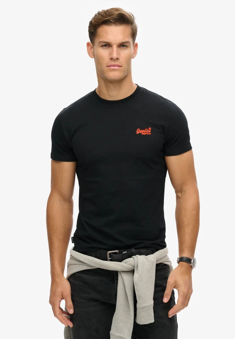 Superdry  Organic Cotton Essential Logo T-Shirt for Men | Best Price UAE