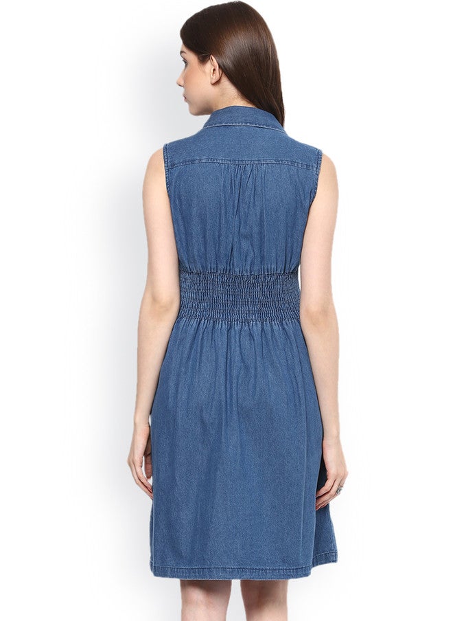 StyleStone فستان دنيم أزرق بتصميم ضيق وواسع - Image 3
