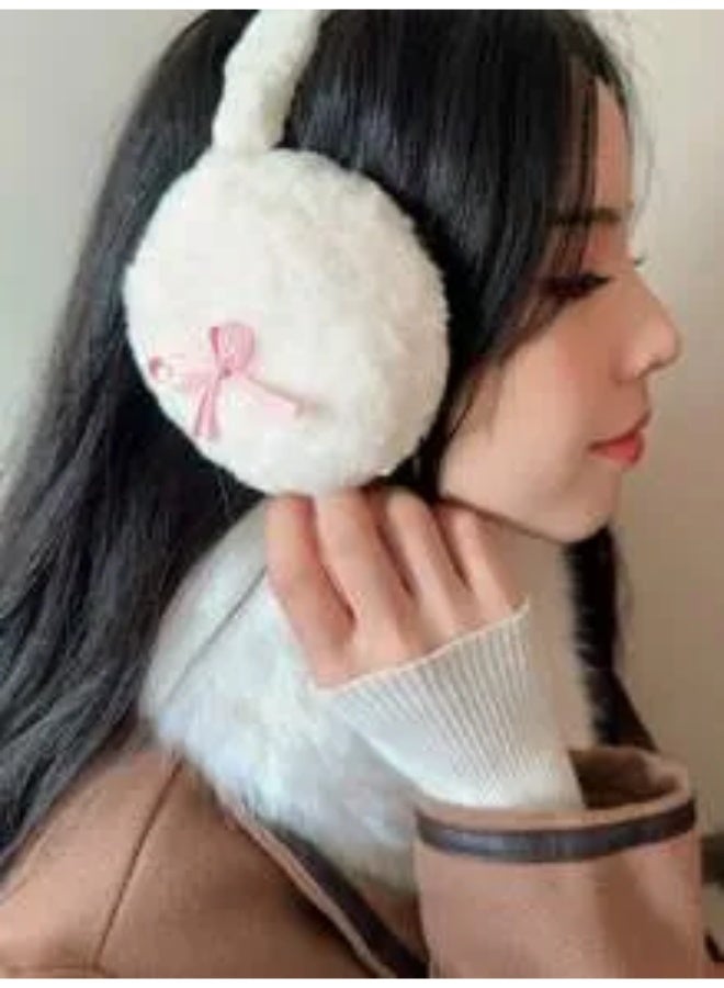 سماعات اذن شتويه نسائيه قابله للطي مصنوعه من فرو صناعي ناعم بتصميم أنيق وأنثوي مزين بفيونكه ورديه  لطيفه تمنح دفئًا وحماية ممتازة للأذنين - Image 2