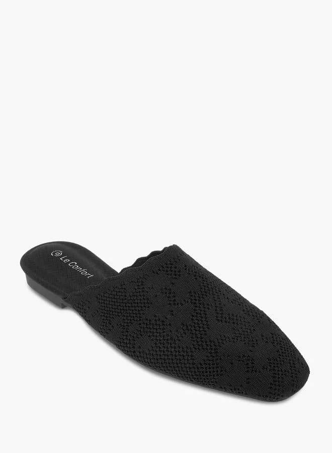 لو كونفورت شباشب نسائية سهلة الارتداء بنقوش