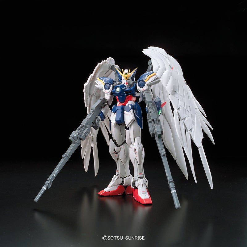 BANDAI Hobby - Gundam Wing: Endless Waltz - #17 Wing Gundam Zero (EW) RG 1/144 Model Kit - Image 2