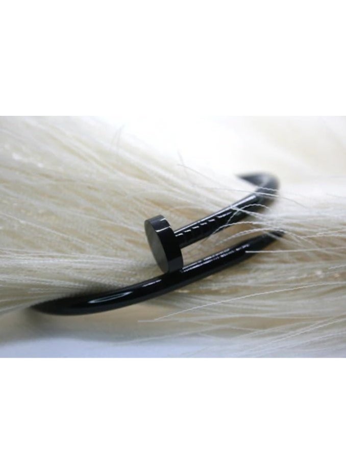 Fayrouz Jewellery - Modern bracelet - 18K 316L stainless steel - elegant open nail design - Image 1