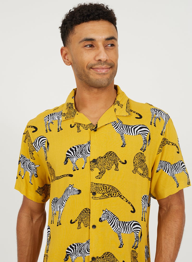 برايف سول قميص كاجوال بطبعة حيوانات - Image 1