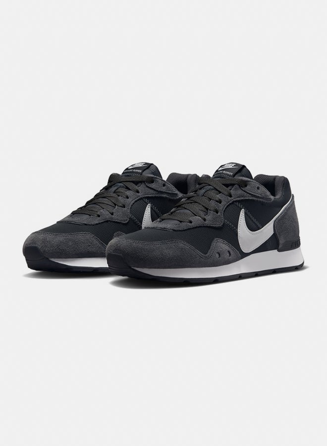 Nike Nike Venture Runner  - Image 5