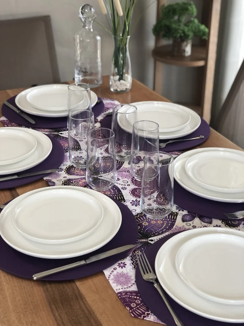 ديسينازمير PatternIzmir Placemat Purple Butterfly Pattern Set 6 Charger Plates and Runner Cover