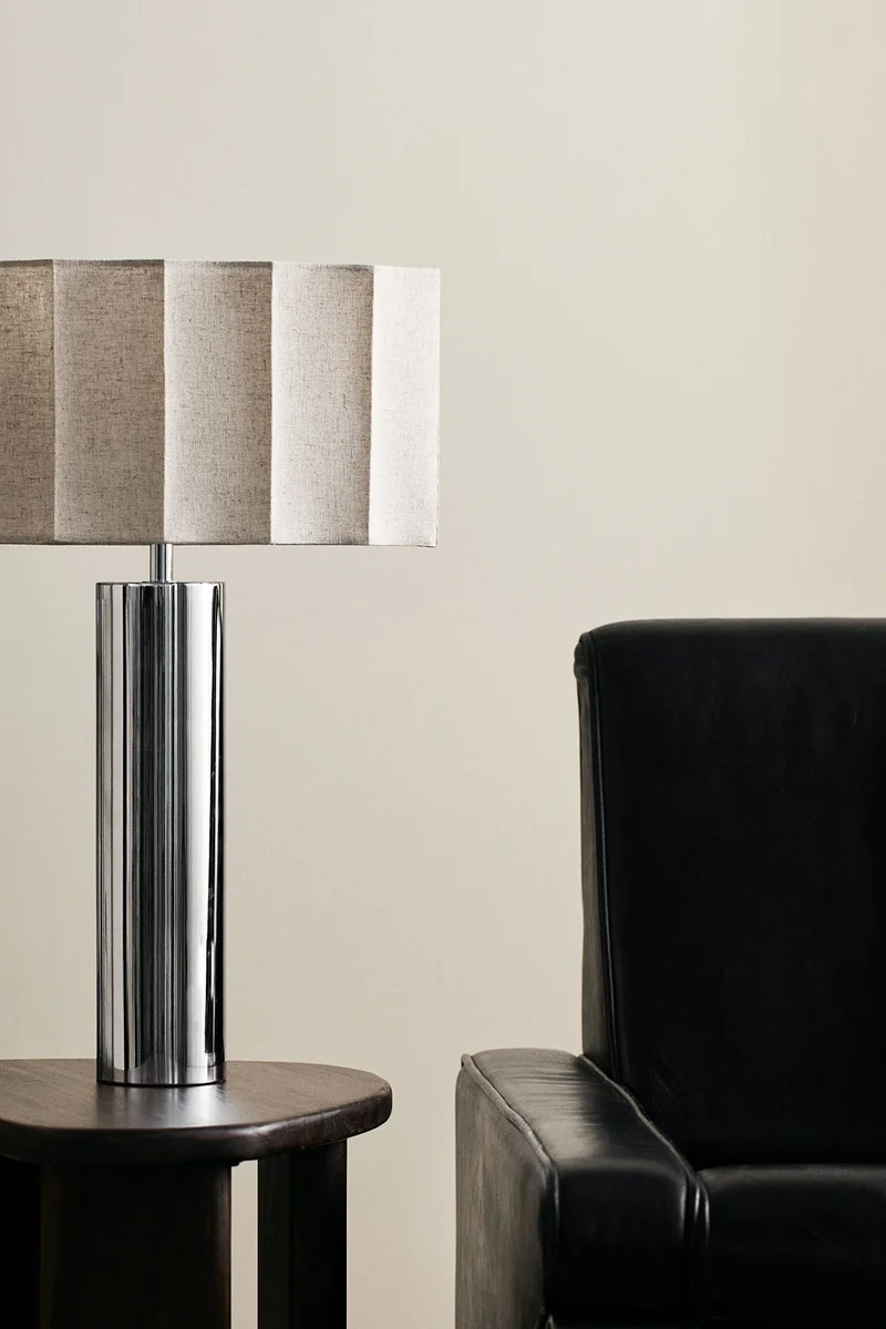 H&M Tall metal lamp base