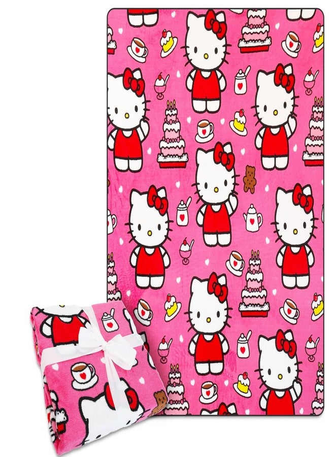 Hello Kitty طقم بطانية فليس هالو كيتي وحقيبة سحب - حزمة مع بطانية هالو كيتي الناعمة بالإضافة إلى حقيبة سحب، ملصقات، والمزيد للأطفال، البالغين، والأطفال | بطانية فليس هالو كيتي المريحة 50" x 70" - Image 2