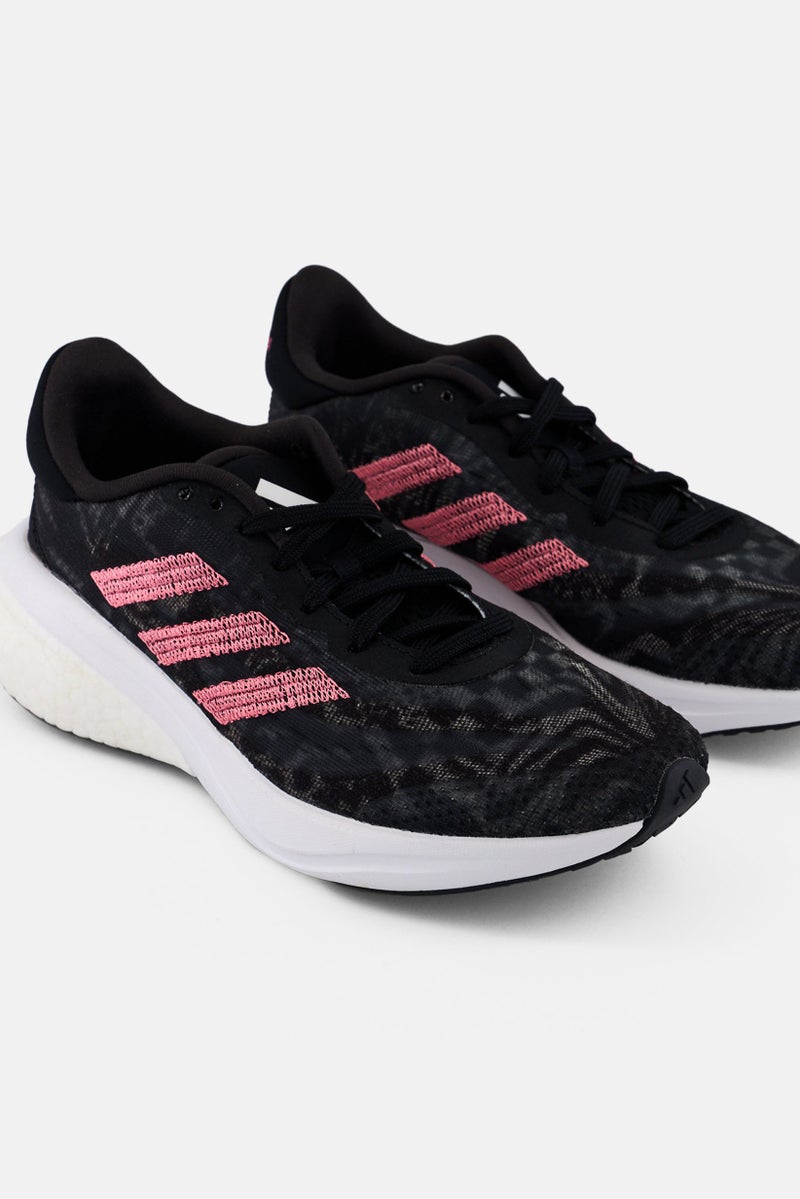 Adidas أحذية جري نسائية سوبرنوفا 3 مزودة بأربطة، متعددة الألوان - Image 4