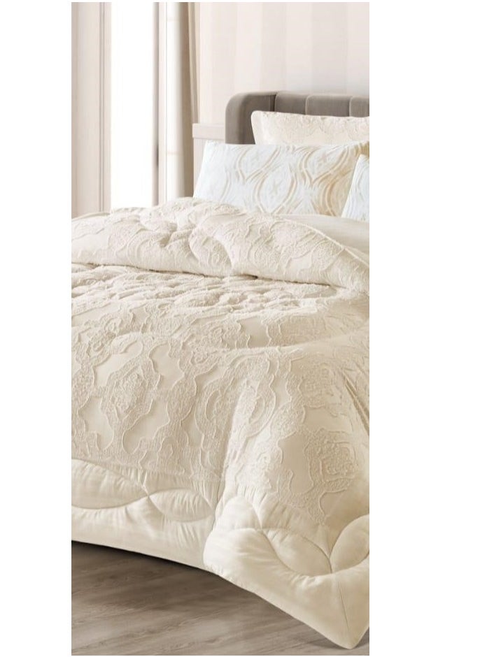 Luxury Microfiber Embossed Double Bedspread 240*260 cm - pzsku/ZF9B39B26E8F458D3BF18Z/45/_/1738097006/965367cc-1b23-4db4-9fd1-025921013c8d