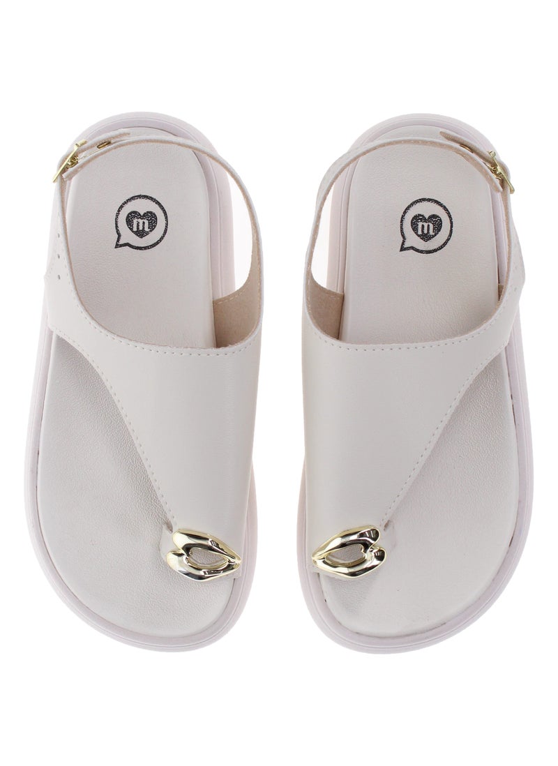 Molekinha Junior Girls’ Flat Sandals with Back Strap – Secure Fit and Comfortable Daily Wear - Image 5