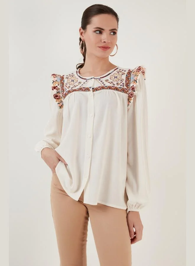 ليلا قميص نسائي قطن شيلة مطبوع بنقوش عرقية وأكمام مفصلة بياقة دائرية