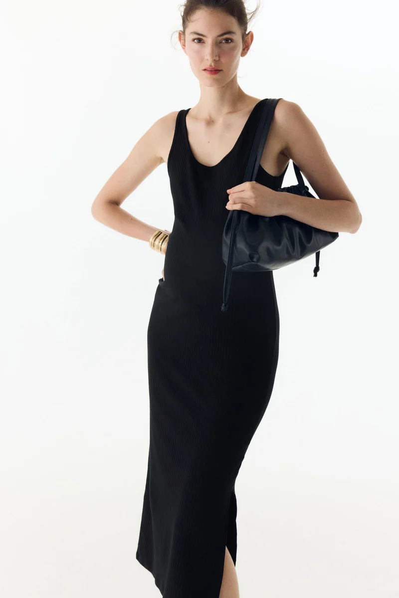 H&M MAMA Fine-knit dress