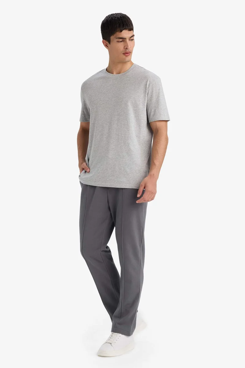 ديفاكتو Basic Grey Trousers