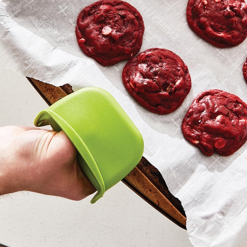 Dexas Mini Silicone Oven Mitt with Raised Nibs, Heat Resistant to 450Â°F, Green, Dishwasher Safe 3.5 Inches - Image 5