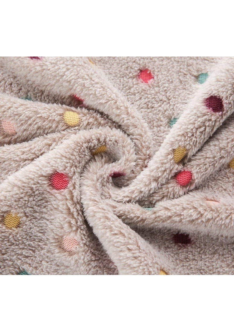 KASTWAVE 3 Blankets Super Soft and Fluffy Quality Wool Pet Blanket Facecloth Blanket for Dogs Puppies Cats Sleeping Blanket (3 Colors, 76x52cm)  - Image 5
