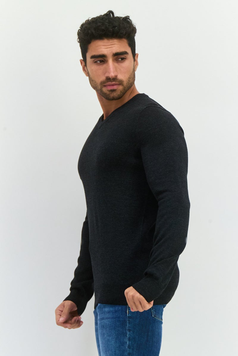 PERRY ELLIS سويت شيرت رجالي بأكمام طويلة على شكل حرف V، أسود - Image 3