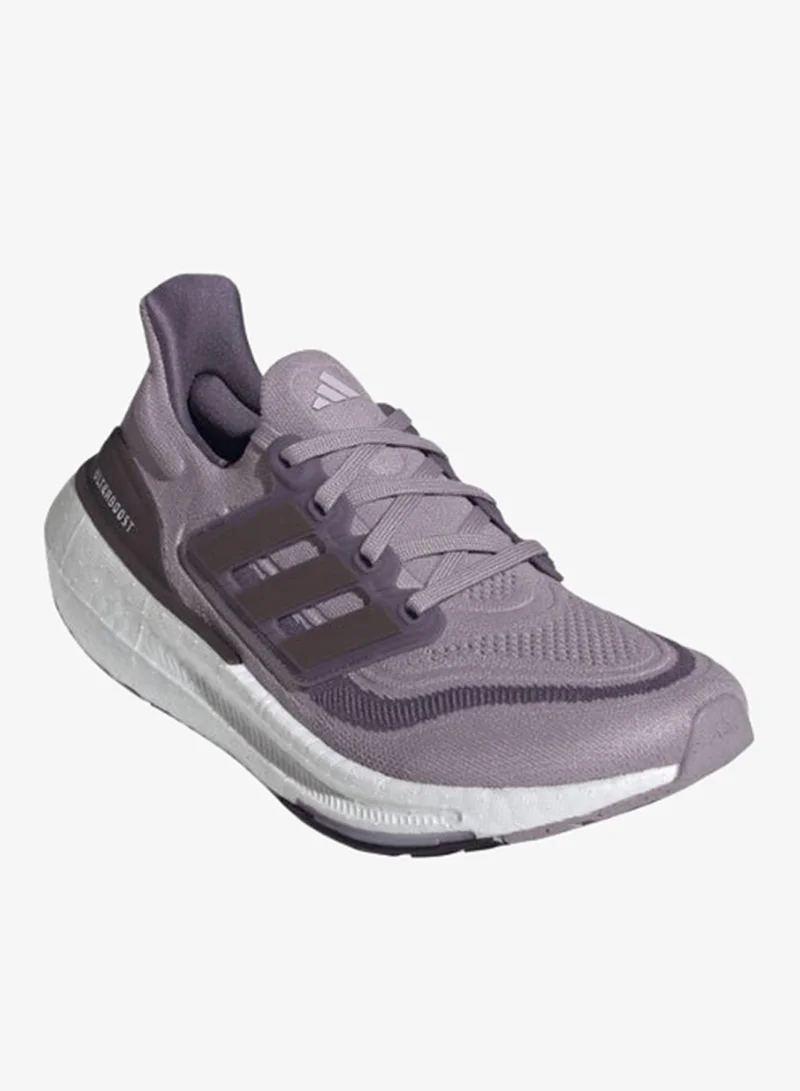 adidas ألترابوست لايت دبليو