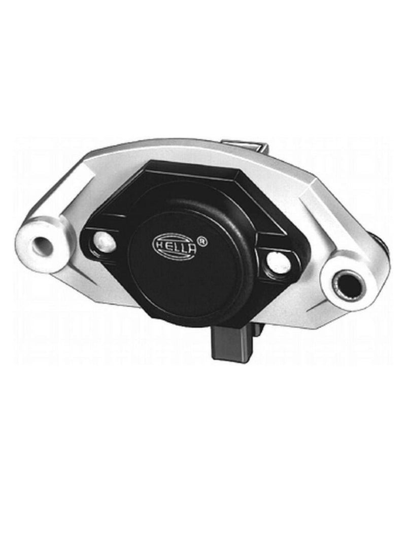 HELLA HELLA 5DR 004 246-021 Alternator Regulator - 24V - with seal - Image 1