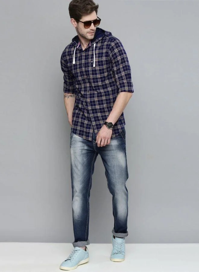 شركة المرآب الهندية Men Slim Fit Checkered Full Sleeves Hooded Casual Shirt