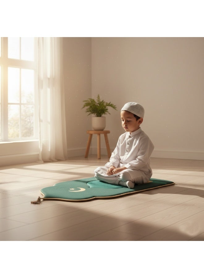 فابينني سجادة صلاة للأطفال 60×95 سم، مصنوعة من إسفنج ميموري فوم، بتصميم قبة ثلاثي الأبعاد ملون مع شرابة، مانعة للانزلاق، خفيفة الوزن، هدية مثالية للأطفال، لون أخضر داكن - Image 2