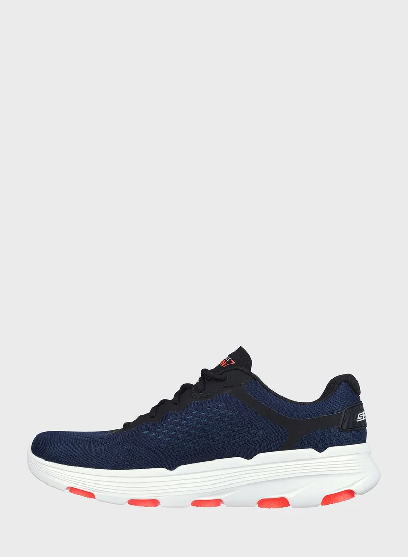 SKECHERS Go Run 7.0