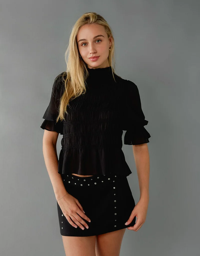 امريكان ايجل قميص بياقة متوسطة الارتفاع وتفاصيل متجمعة