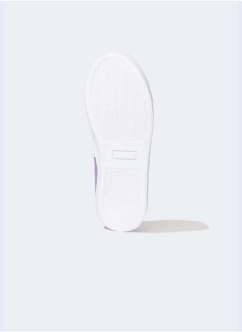 DeFacto Frozen Print Lace Up Trainers