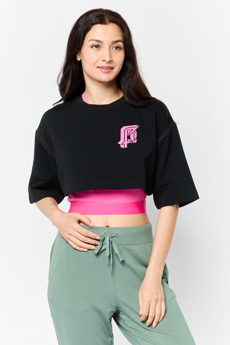 ESPRIT طقم بلوزة قصيرة برسومات جرافيك للنساء 2 في 1، أسود/وردي - Image 1