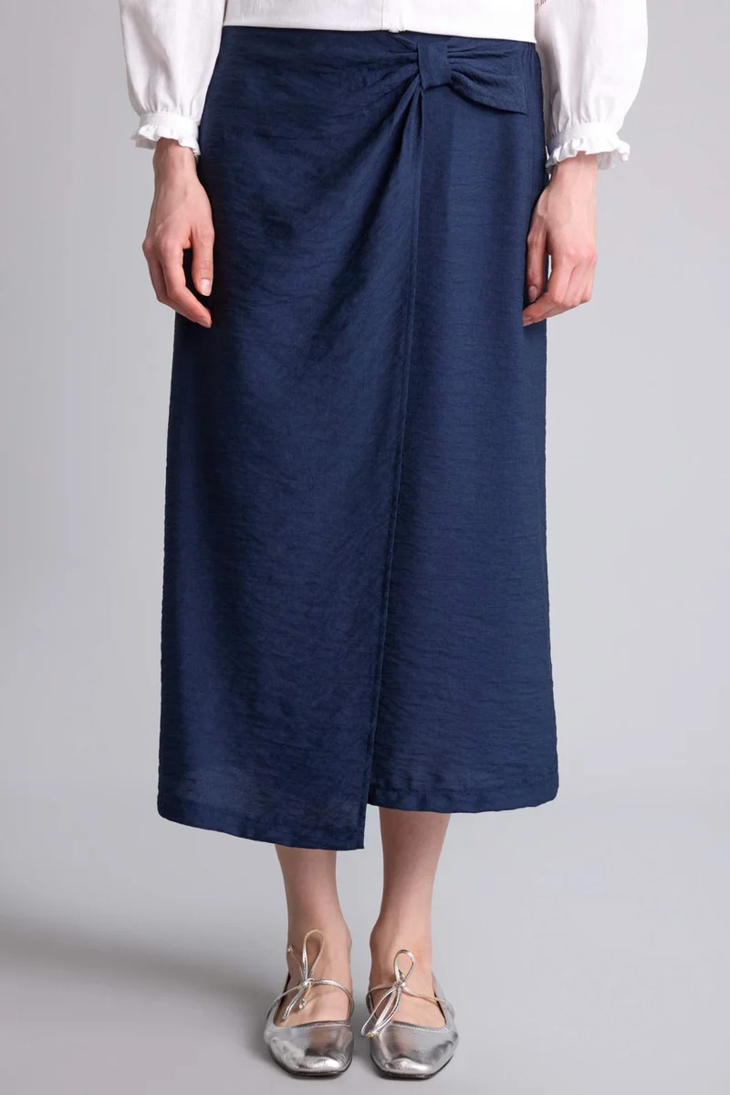 ديفاكتو Regular Fit Midi Skirt